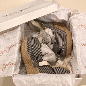 NWT Sergio Zelcer Navy & White Espadrilles